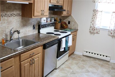 364 Delong Ave, Emmaus, PA 18049 - photo 4