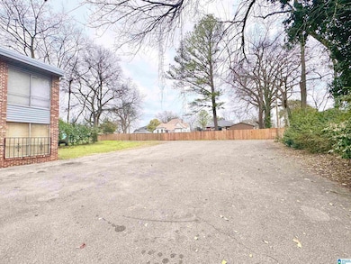 137 59th St N, Birmingham, AL 35212 - photo 3