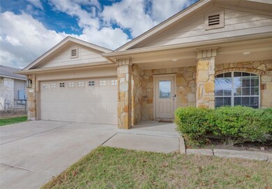 330 Altamont St, Hutto, TX 78634 - photo 2