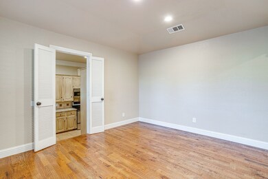 4801 Willow Run Ct, Fort Worth, TX 76132 - photo 4