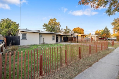 1138 W Lansing Way, Fresno, CA 93705 - photo 4