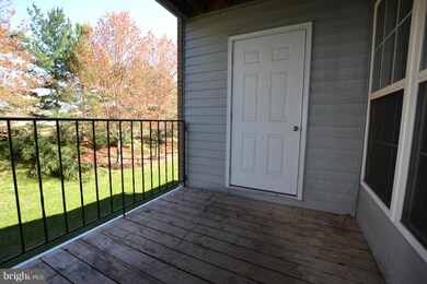 3800 Sunnyfield Ct unit 2B, Hampstead, MD 21074 - photo 6