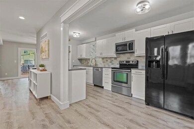 9985 Edelweiss Cir, Shawnee, KS 66203 - photo 4