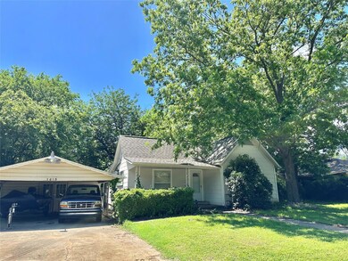 1413 S Lindsay St, Gainesville, TX 76240 - photo 2