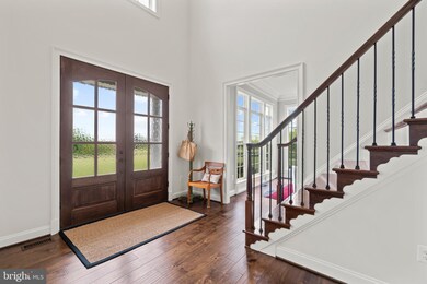 35543 Greyfriar Dr, Round Hill, VA 20141 - photo 6