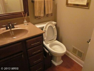 25 Willwood Ct, Baltimore, MD 21209 - photo 3