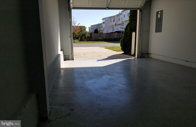 9736 Selfridge Rd, Middle River, MD 21220 - photo 2