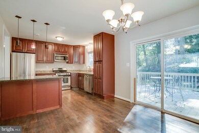 5605 Jason St, Cheverly, MD 20785 - photo 3