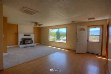 unlisted-address, East Wenatchee, WA 98802 - photo 5