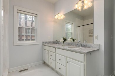 Master ensuite
