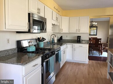 6571 Abraham Ct, Sykesville, MD 21784 - photo 2