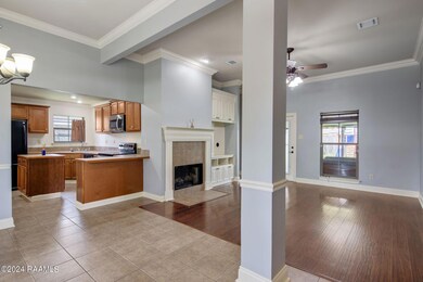 24-web-or-mls-109 Fawn Ln -4