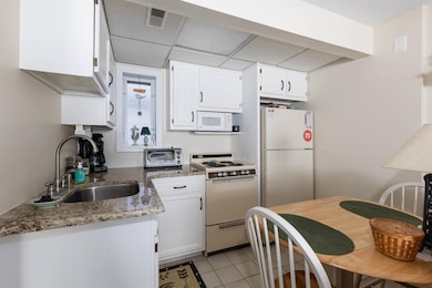 5301 Atlantic Ave unit D, Wildwood, NJ 08260 - photo 4