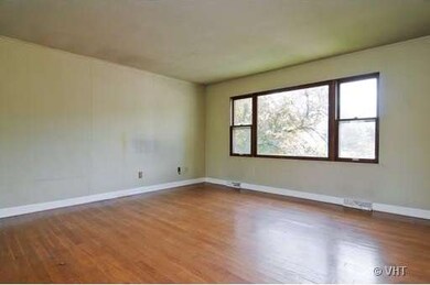 2719 N Evergreen Ave, Waukegan, IL 60087 - photo 2