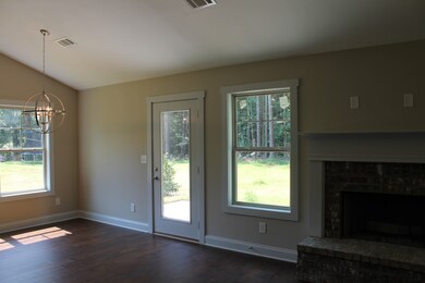 1061 Oak Hill Ln, Madison, GA 30650 - photo 4