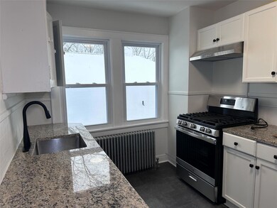 39 Adams St unit 2, Poughkeepsie, NY 12601 - photo 2