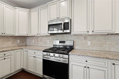 105 Gascoigne Ave unit 204, St. Simons Island, GA 31522 - photo 6