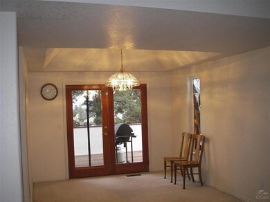 2937 NE Lotno Dr, Bend, OR 97701 - photo 5