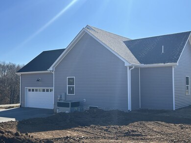 159 Creekside Ln, Lafayette, TN 37083 - photo 3