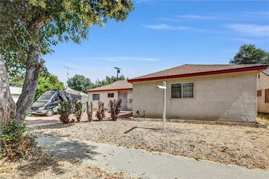 17959 Cantara St, Reseda, CA 91335 - photo 2