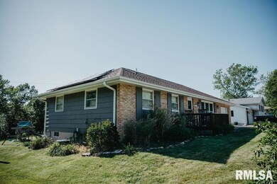 161 Penny Ln, Macomb, IL 61455 - photo 2