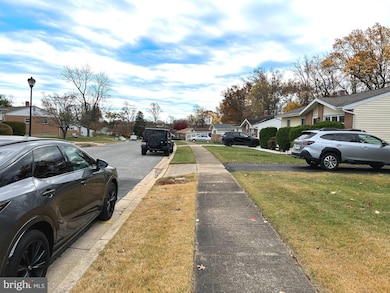 4729 Byron Rd, Pikesville, MD 21208 - photo 5