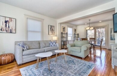 17 Russell Rd unit 1, Winchester, MA 01890 - photo 2