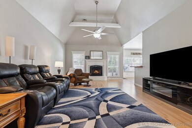 1010 E Seattle Place, Broken Arrow, OK 74012 - photo 5