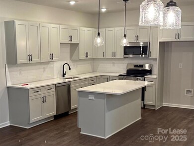 9717 Misenheimer Rd unit 5B, Charlotte, NC 28215 - photo 5