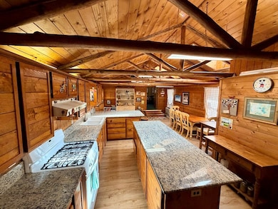 491 Midlake Dr S, Hemphill, TX 75948 - photo 3