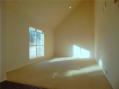 20135 Stream Hollow Ln, Tecumseh, OK 74873 - photo 3