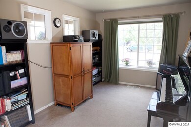 Main floor office or music room!