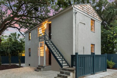 19 Smith Street, C-4