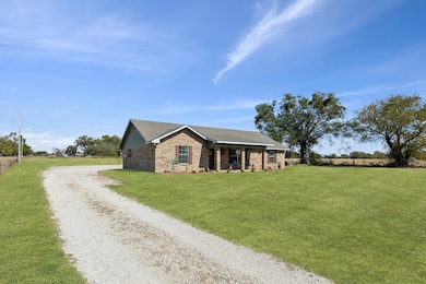 2068 W Us Highway 69, Emory, TX 75440 - photo 2