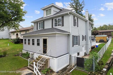 717 N Valley Ave, Olyphant, PA 18447 - photo 2