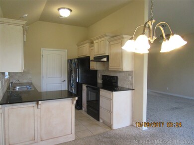 unlisted-address, Broken Arrow, OK 74014 - photo 5