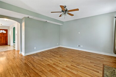 1812 Desota St, Friendswood, TX 77546 - photo 7