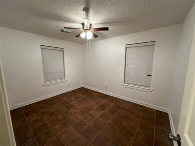 3110 Kowis St, Houston, TX 77093 - photo 4