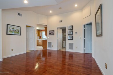 10_146SpringdaleAve_2_DiningRoom_HiRes