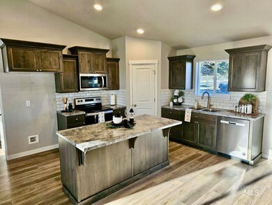 2638 Glacier Dr, Burley, ID 83318 - photo 6