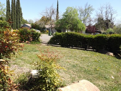 1794 Regent Ave, Redding, CA 96001 - photo 4