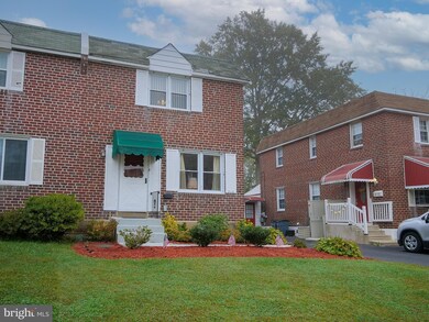 212 Evergreen Ave, Folsom, PA 19033 - photo 2