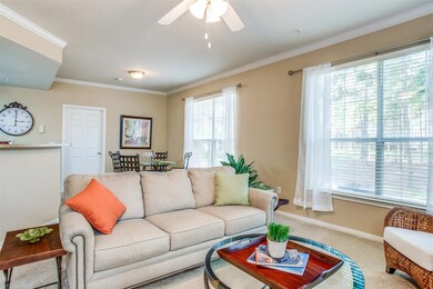 10221 Centrepark Dr unit A722, Houston, TX 77043 - photo 2