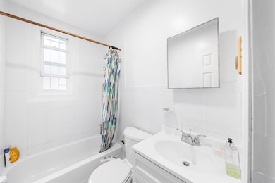 477 Mercer St, Jersey City, NJ 07306 - photo 7