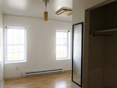 17 N Lake Ave unit 2, Albany, NY 12203 - photo 6