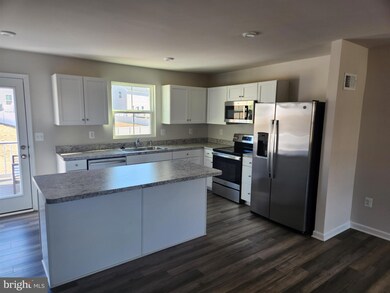 336 Sanctuary Dr, Hedgesville, WV 25427 - photo 3