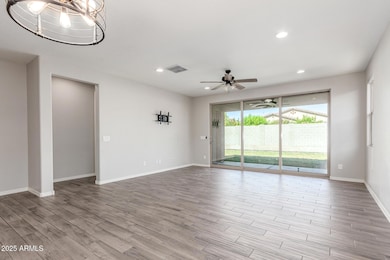 14570 W Aster Dr, Surprise, AZ 85379 - photo 5