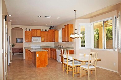 Large Eat In Kitchen with Granite!