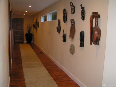 18916 Olympic View Dr, Edmonds, WA 98020 - photo 2