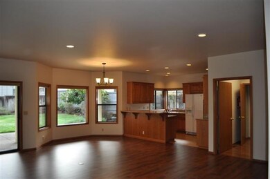 1134 Riverrock Way, Medford, OR 97504 - photo 5